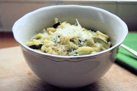 Pasta-with-Courgettes-and-Lemon-Zest